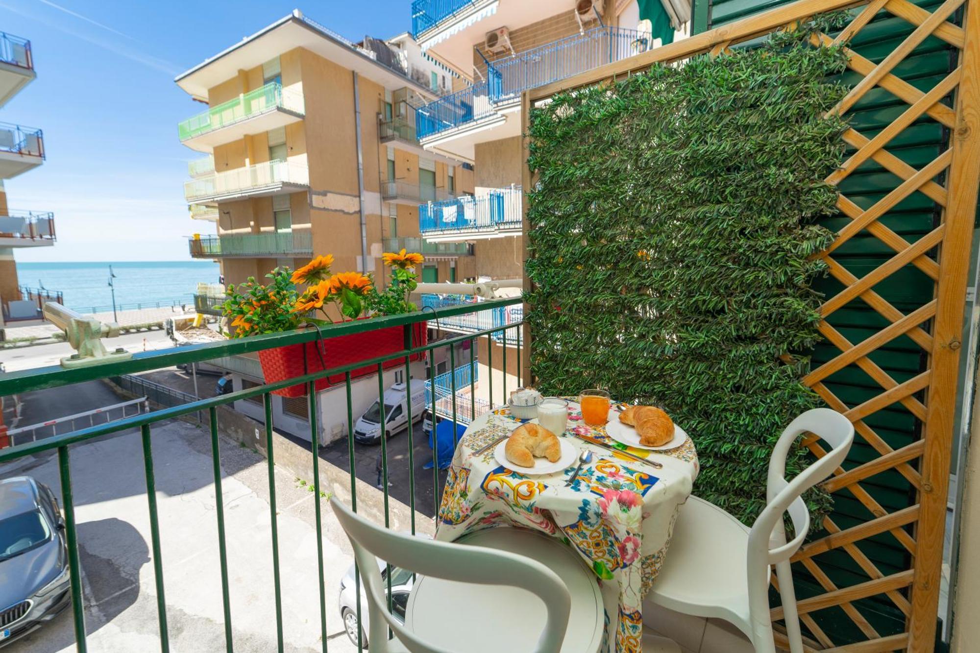 Hotel La Casa Di Aurora Maiori Exterior foto